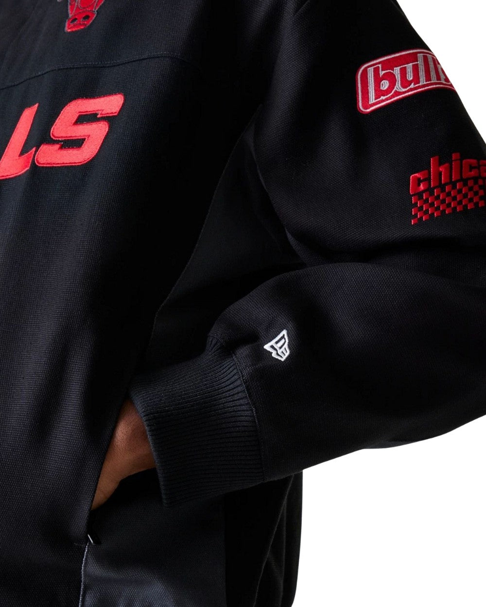 VESTE NEW ERA MOTORSPORT BULLS NOIR/ROUGE