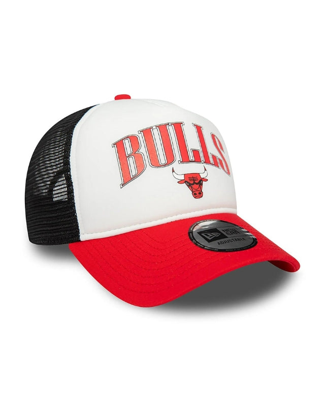 TRUCKER NEW ERA ROUGE CHICAGO BULLS