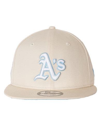 CASQUETTE SNAPBACK NEW ERA OAKLAND ATHLTICS BEIGE - Cashville