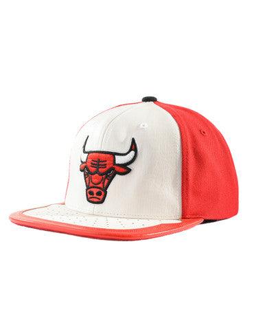 Casquettes Mitchell and Ness Snapback Day One Chicago Bulls Rouge - Cashville