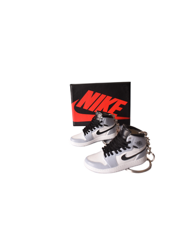 PORTE-CLES MINI SNEAKERS J1 "SMOKE GREY" GRIS (EXCLUSIVITÉ : BOÎTE + 2 PORTE-CLÉS) - Cashville